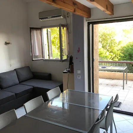 Maison De A *